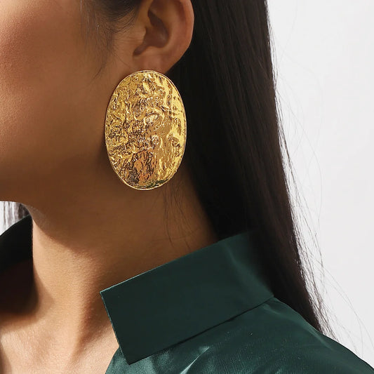 Exquisite Exaggerated Gold Oval Earrings