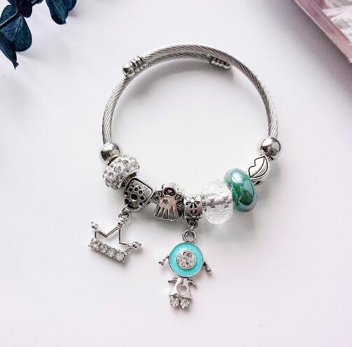 Luxury Crystal Bracelet for Women - Elegant and Stylish