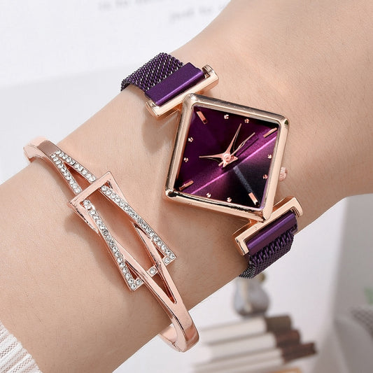 Square Luxury Ladies Quartz Magnet Buckle Watch