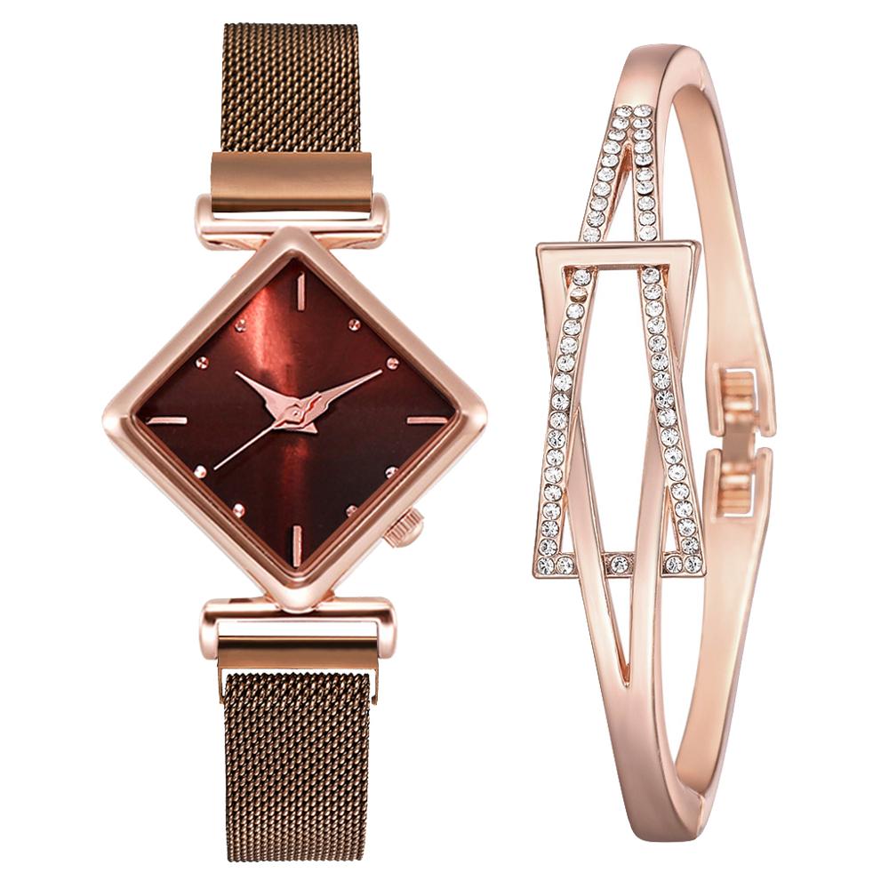 Square Luxury Ladies Quartz Magnet Buckle Watch